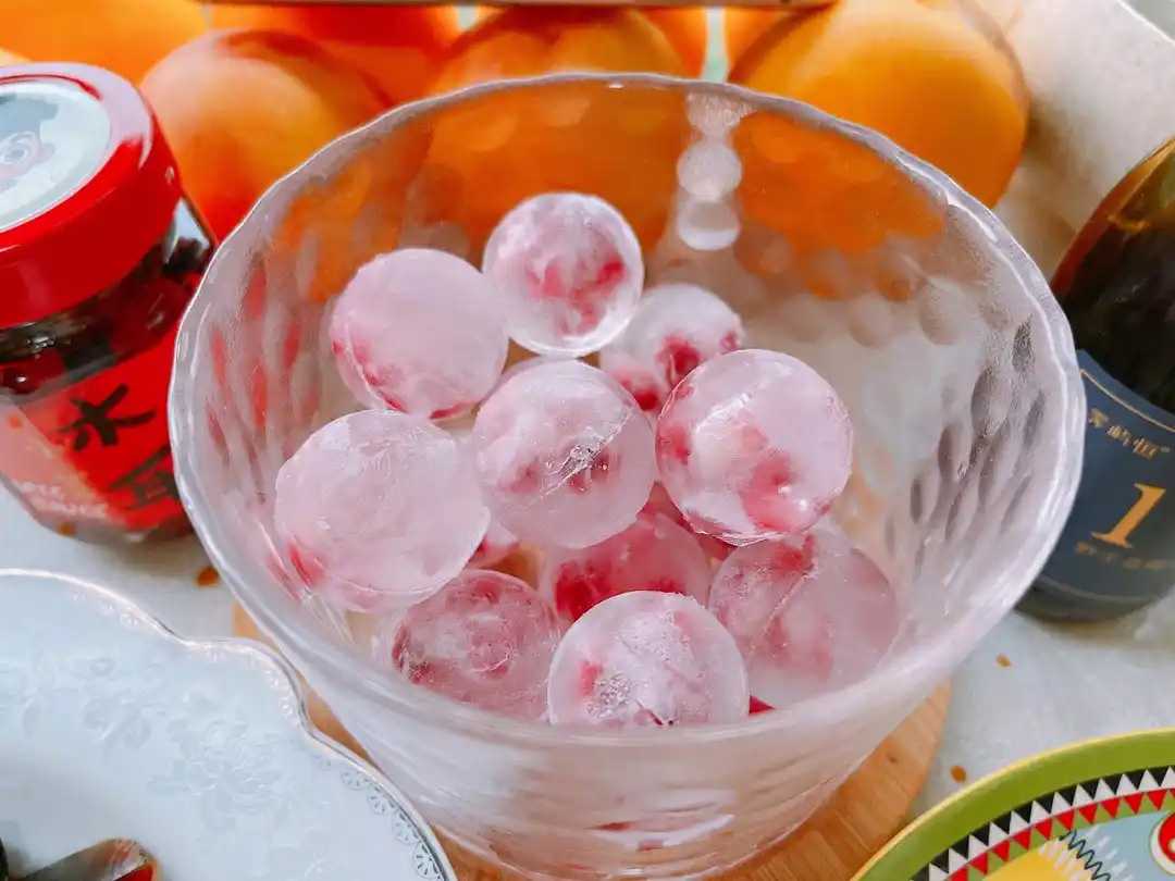 ?智能包裝新紀(jì)元：全自動杯裝冰球生產(chǎn)線，賦能飲料企業(yè)高效量產(chǎn)